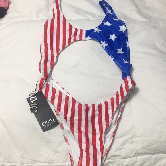 Bathing suit - Picture 2 of 5